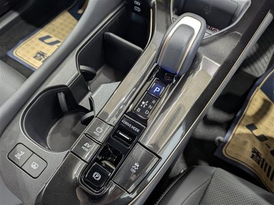 صورة مصغرة 29 لـ 2024 Toyota CROWN CROSSOVER