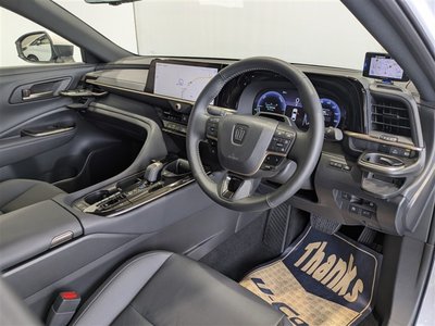 صورة 4 لـ 2024 Toyota CROWN CROSSOVER