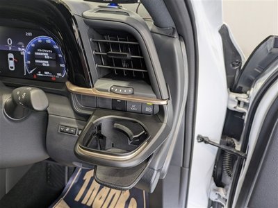 صورة 6 لـ 2024 Toyota CROWN CROSSOVER