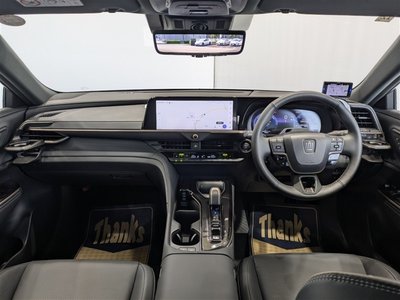 صورة 7 لـ 2024 Toyota CROWN CROSSOVER