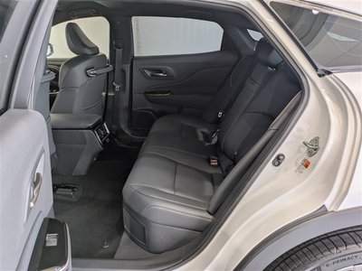 صورة مصغرة 35 لـ 2024 Toyota CROWN CROSSOVER