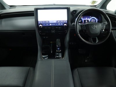 2023 Toyota ALPHARD photo 3