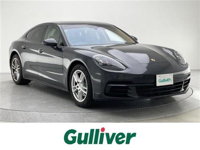 PORSCHE PANAMERA - 1