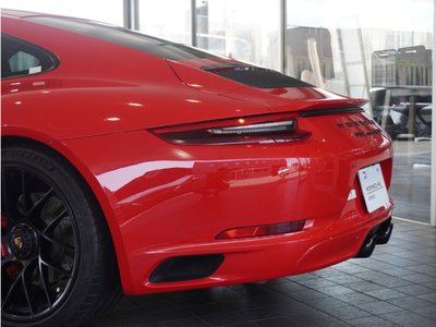 صورة 9 لـ 2018 Porsche 911