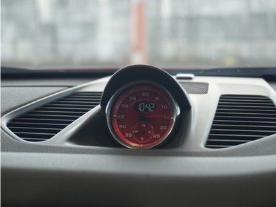 2018 Porsche 911 thumbnail 16