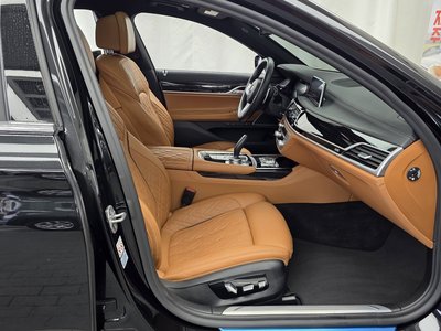 صورة مصغرة 17 لـ 2020 BMW 7 SERIES