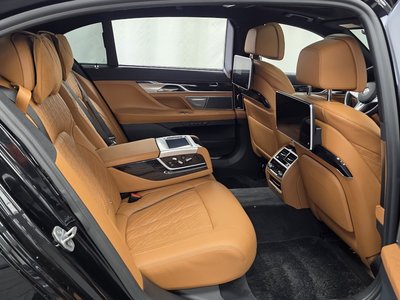 صورة مصغرة 18 لـ 2020 BMW 7 SERIES