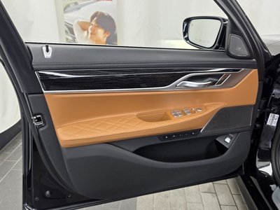 صورة مصغرة 14 لـ 2020 BMW 7 SERIES