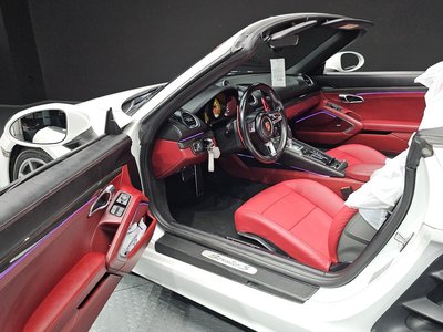 2017 Porsche 718 照片 10