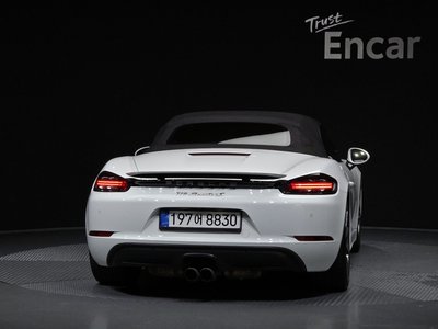 2017 Porsche 718 照片 4