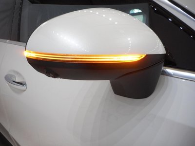 MERCEDES-BENZ GLC - 10