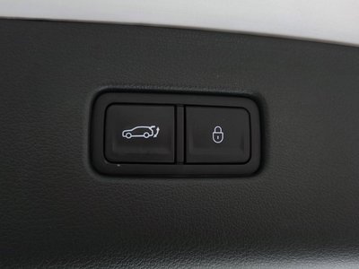 2026 Genesis GV80 thumbnail 19