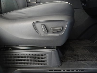 صورة مصغرة 17 لـ 2024 Toyota ALPHARD