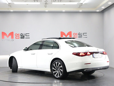 MERCEDES-BENZ E-CLASS - 3