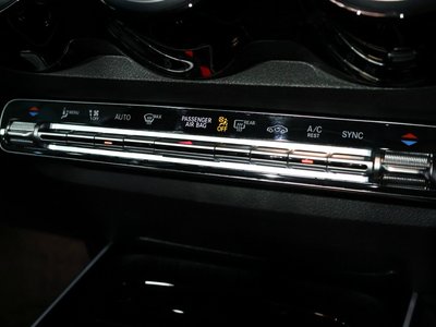 2022 Mercedes-BENZ GLB thumbnail 21