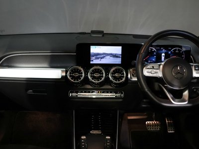MERCEDES-BENZ GLB - 2