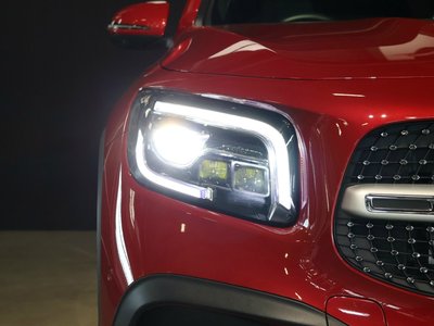 2022 Mercedes-BENZ GLB thumbnail 46