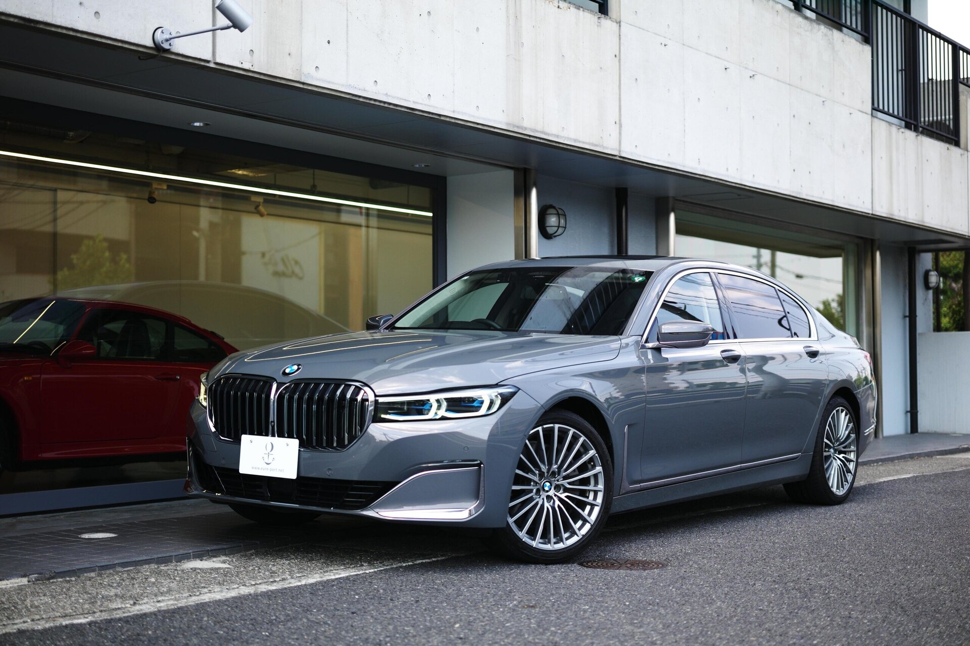 BMW 7 SERIES - View 1
