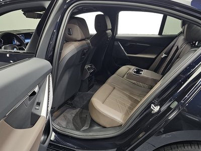2024 BMW 5 SERIES 缩略图 18