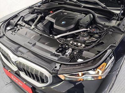صورة 7 لـ 2024 BMW 5 SERIES