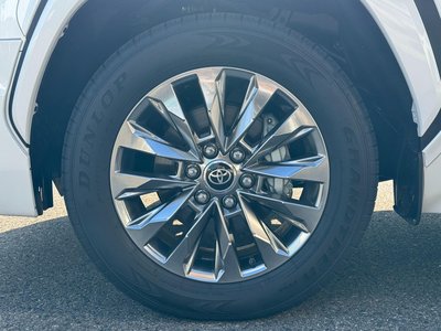 2025 Toyota LAND CRUISER 300 缩略图 30