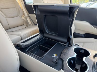 2025 Toyota LAND CRUISER 300 缩略图 52