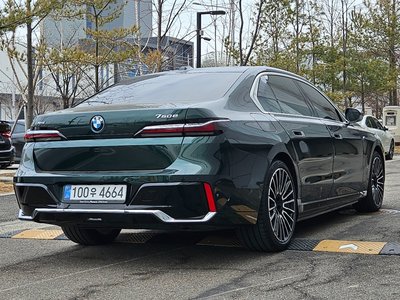 BMW 7 SERIES - 5