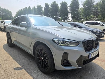 BMW X4 - 4