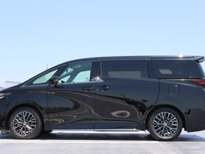 TOYOTA VELLFIRE - 5