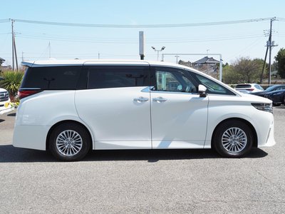 TOYOTA ALPHARD - 9