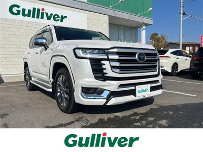 TOYOTA LAND CRUISER 300 - 1