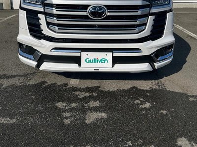 TOYOTA LAND CRUISER 300 - 6