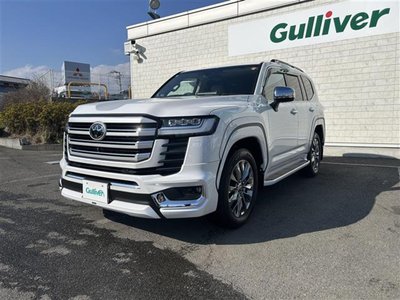 TOYOTA LAND CRUISER 300 - 7