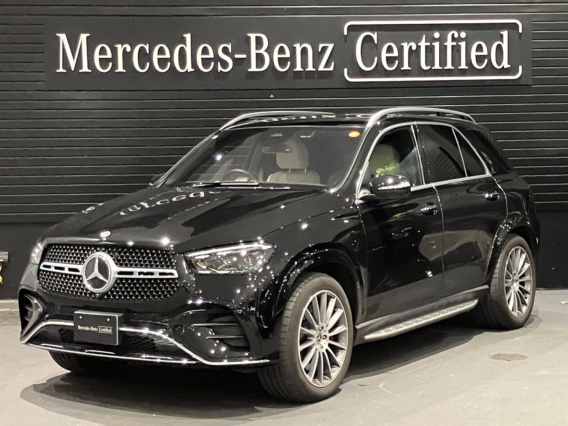 MERCEDES-BENZ GLE - View 1