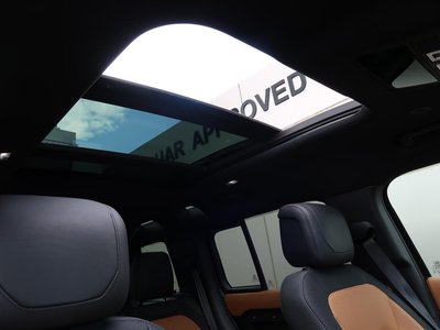 LAND ROVER DEFENDER - 5