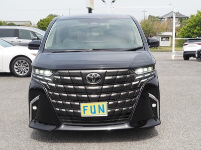 TOYOTA ALPHARD - 2