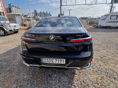 BMW 7 SERIES - 3