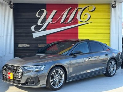 AUDI A8 - 1