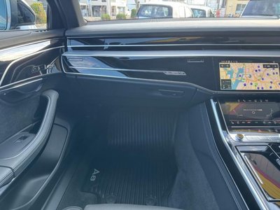 AUDI A8 - 5