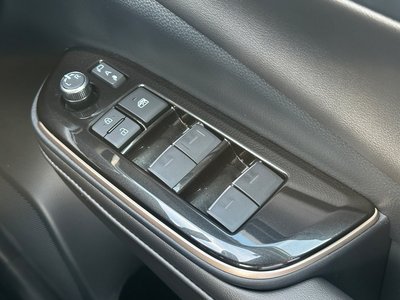 2026 Toyota CROWN SPORT — миниатюра 39
