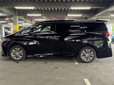 TOYOTA ALPHARD - 2