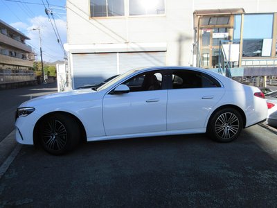 MERCEDES-BENZ E-CLASS - 4