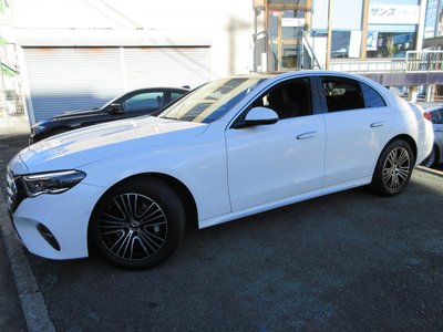 MERCEDES-BENZ E-CLASS - 3