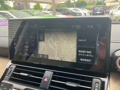 TOYOTA LAND CRUISER 300 - 6