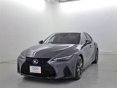 LEXUS IS