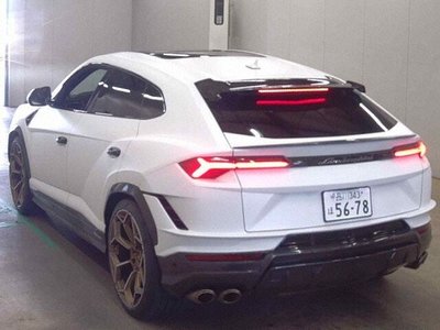 صورة 1 لـ 2023 Lamborghini URUS