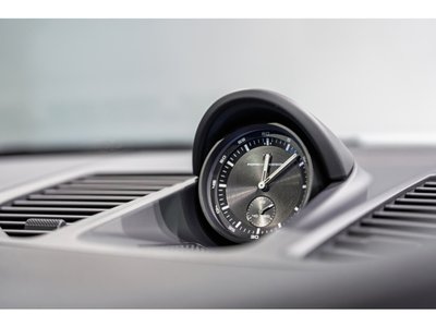 PORSCHE 911 - 9