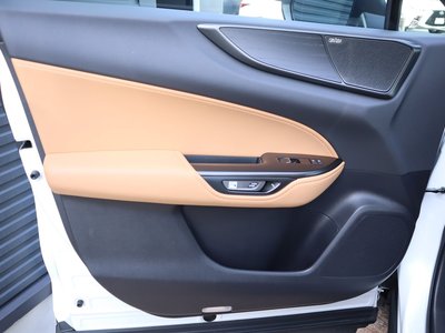 2024 Lexus NX — миниатюра 61