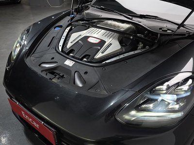 PORSCHE PANAMERA - 7