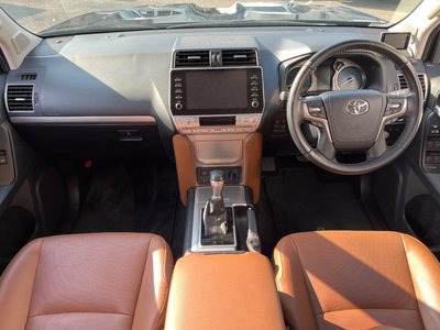 TOYOTA LAND CRUISER PRADO - 2